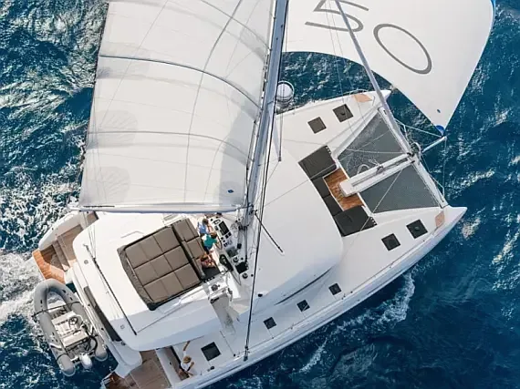 Lagoon 50 in Sicily / Capo d'Orlando Marina - image 1