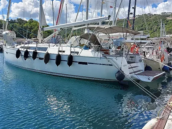 Bavaria 51 Cruiser in Herceg Novi / Lazure Meljine Marina - image 1