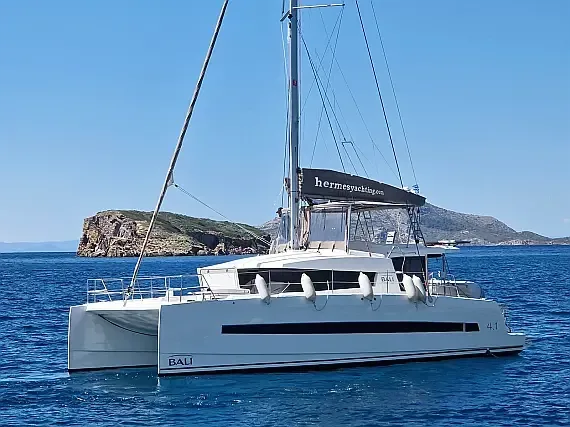 Bali 4.1 in Lavrion / Olympic Marina - image 1