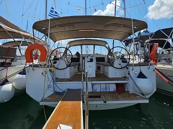 Sun Odyssey 410 in Lefkada / D-Marin Marina Lefkas - image 1