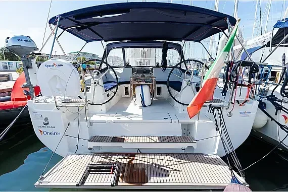 Oceanis 40.1 in Sardinia / Olbia / Marina di Olbia - image 1