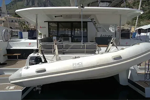 Astréa 42 in Sicily / Castellammare del Golfo / Porto di Castellammare del Golfo - image 1