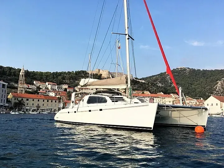 Leopard 47 in Eden Island / Mahe, Victoria / Eden Island Marina - image 1
