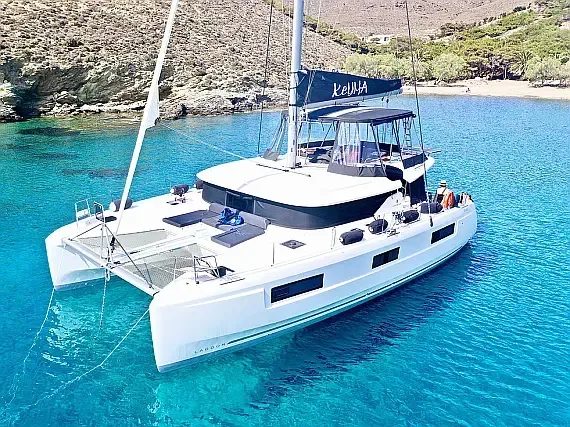Lagoon 46 in Mykonos / Tourlos Marina - image 1
