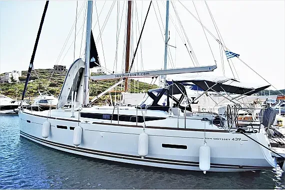 Sun Odyssey 439 in Lavrion / Olympic Marina - image 1