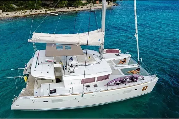 Lagoon 450 Fly in Ploče City Port - image 1