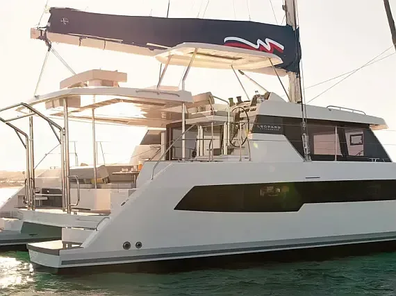 Leopard 42 in Grenada / St. George's / Port Louis Marina - image 1