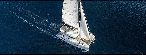Lagoon 38 in Sardinia / Portisco / Cala dei Sardi - image 1