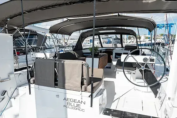 Dufour 470 in Athens / Alimos Marina - image 1