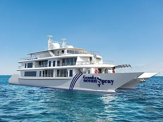 Power Catamaran in Baltra - image 1