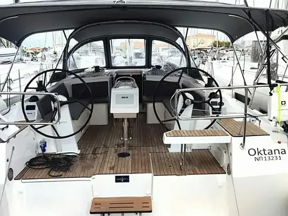 Bavaria C42 in Lefkada / D-Marin Marina Lefkas - image 1