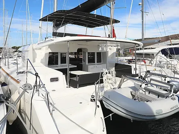 Lagoon 450 in Sukošan / D-Marin Dalmacija Marina - image 1