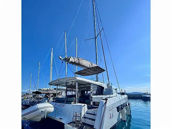 Bali 4.6 in Novi Vinodolski / Marina Novi - image 1