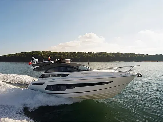 Fairline Squadron 50 in Šibenik / D-Marin Marina Mandalina - image 1