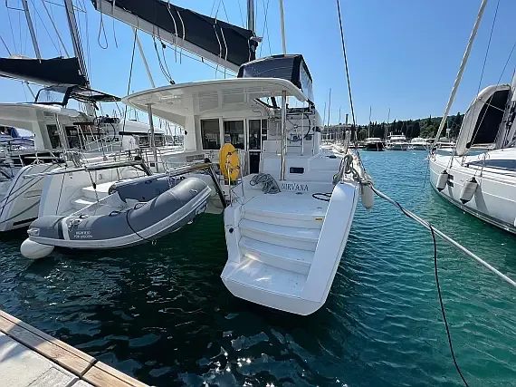 Lagoon 39 in Pula / Marina Polesana - image 1