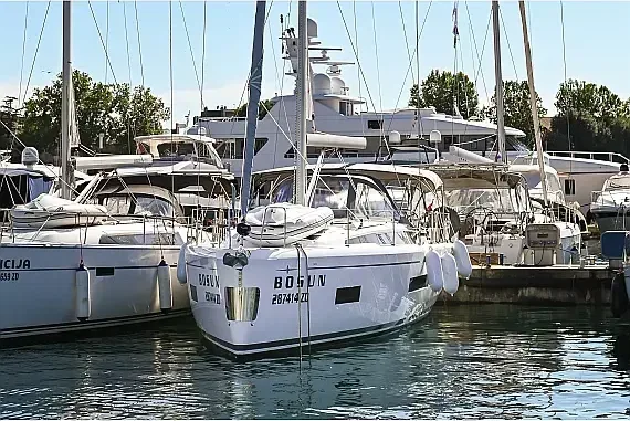 Bavaria C46 in Zadar / Marina Zadar - image 1