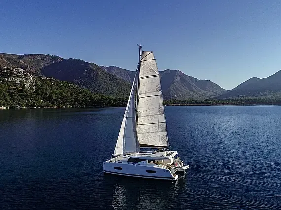 Lucia 40 in Marmaris Yacht Marina - image 1