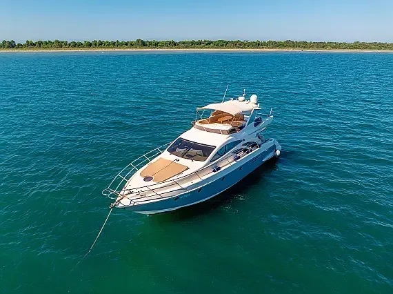 Azimut 50 in Lignano Sabbiadoro / Lignano - image 1