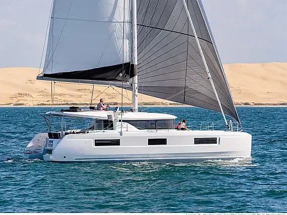 Lagoon 46 in Athens / Alimos Marina - image 1