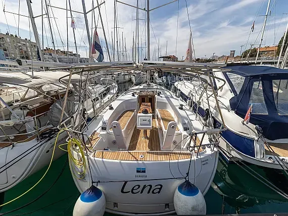 Bavaria Cruiser 34 Style in Zadar / Marina Zadar - image 1