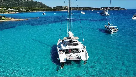 Lagoon 52F in Sardinia / Golfo Aranci / Marina dell'Isola - image 1