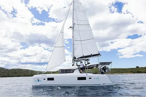 Lagoon 42