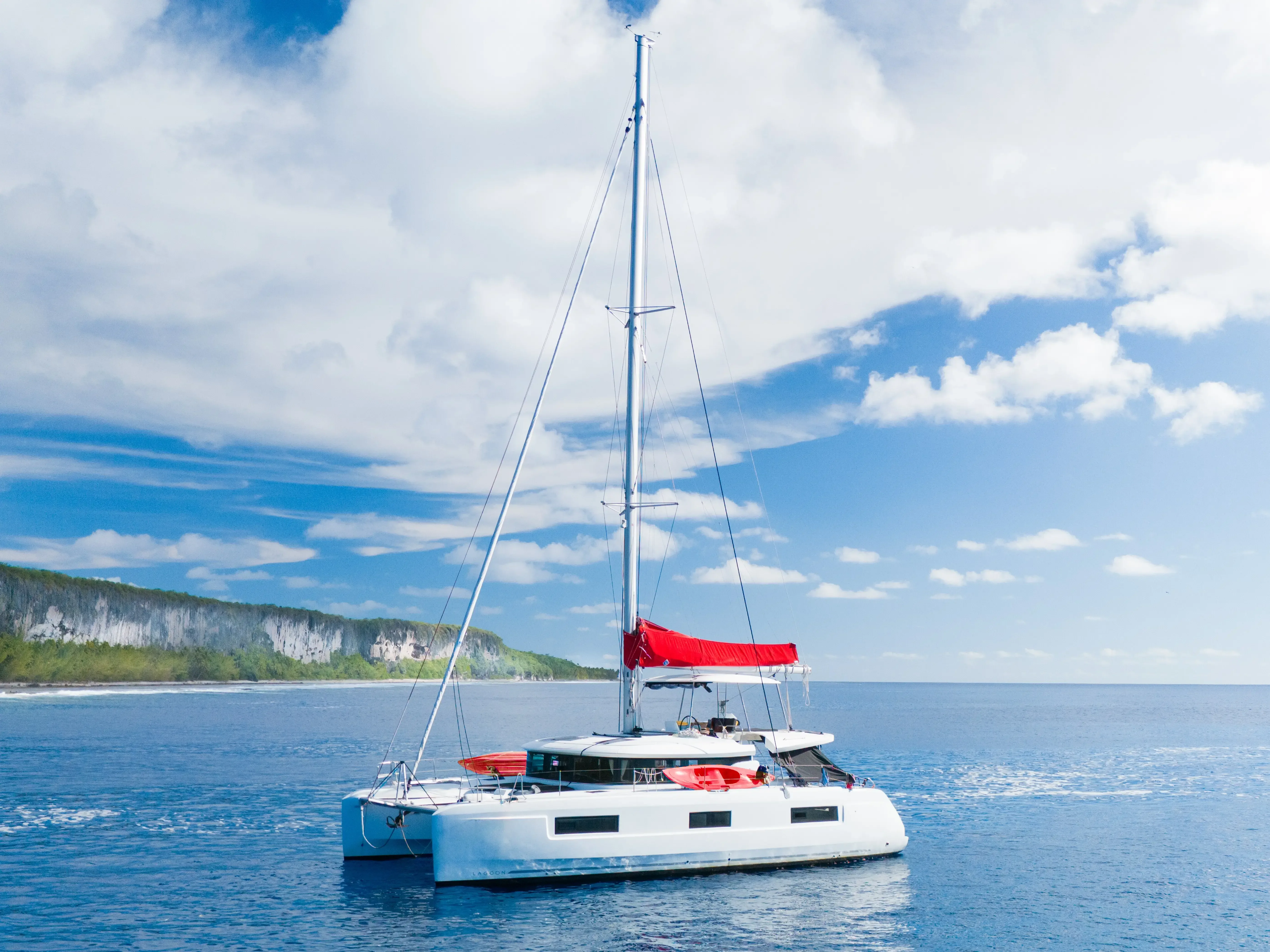 Lagoon 46 in Papeete, Tahiti / Papeete - image 1