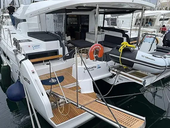 Lagoon 50 in Athens / Alimos Marina - image 1