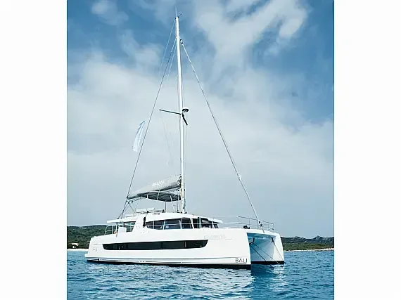 Bali 4.6 in Sicily / Furnari / Marina Portorosa - image 1