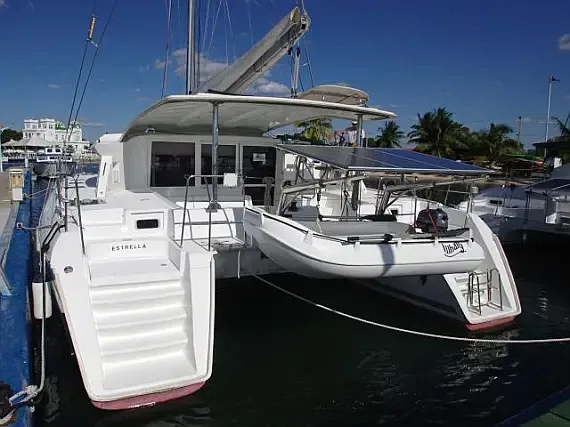 Lagoon 421 in Cienfuegos / Marlin Marina Cienfuegos - image 1