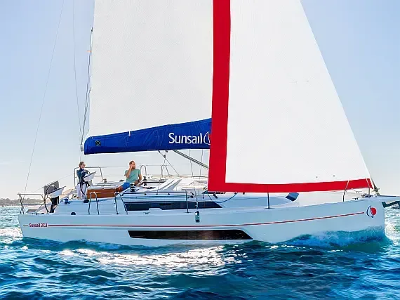 Dufour 37 in Lefkada / D-Marin Marina Lefkas - image 1