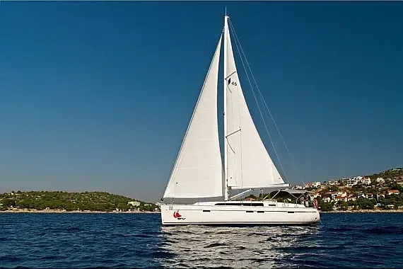 Bavaria 46 Cruiser in Murter / Marina Hramina - image 1
