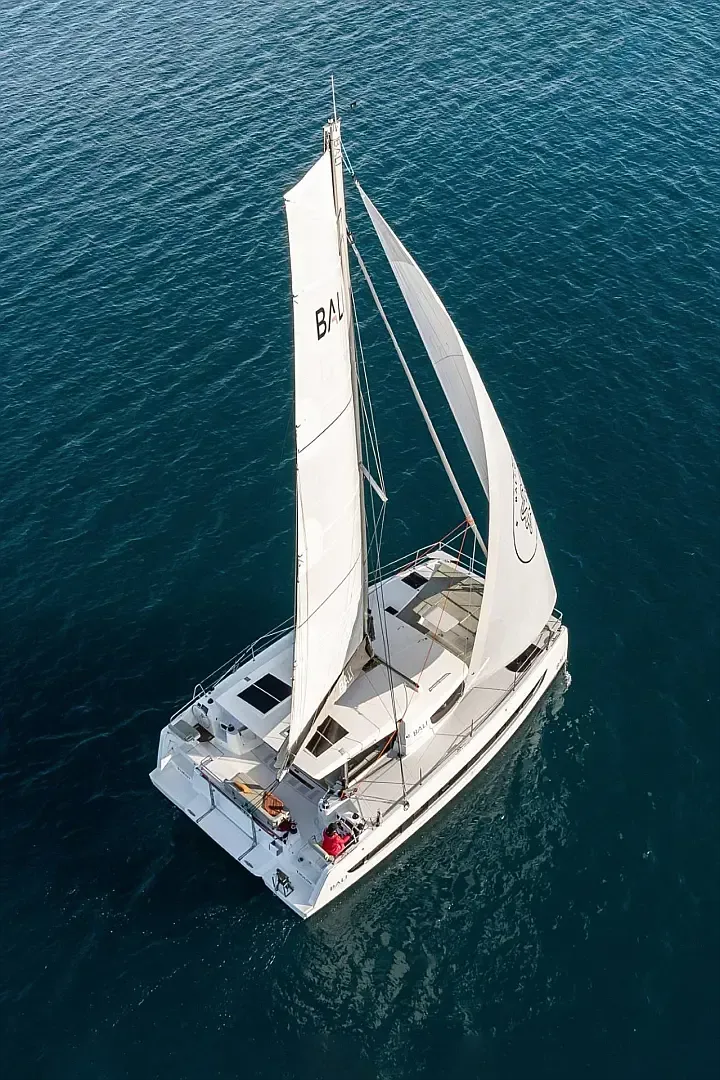 Bali Catsmart in Sardinia / Golfo Aranci / Mare Fun Charter & Marina - image 1