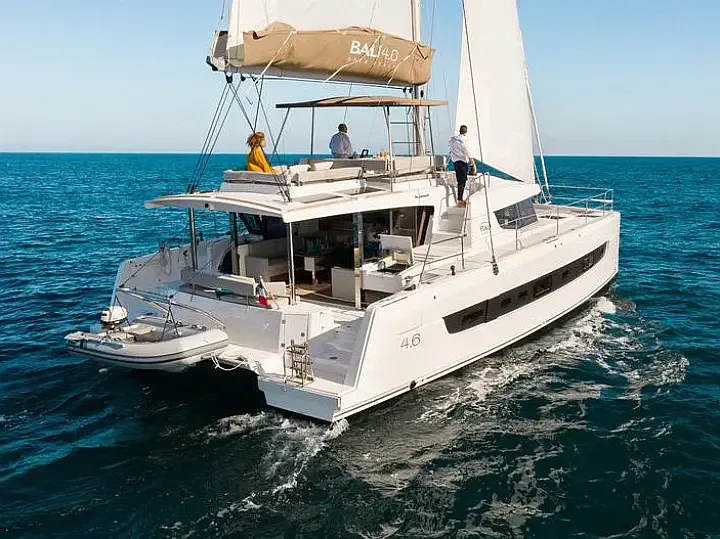 Bali 4.6 in Saint-Mandrier-sur-Mer / Port Pin Rolland - image 1