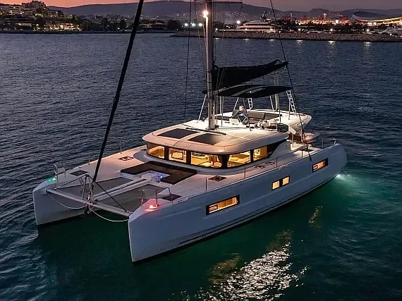 Lagoon 46 in Lefkada / D-Marin Marina Lefkas - image 1