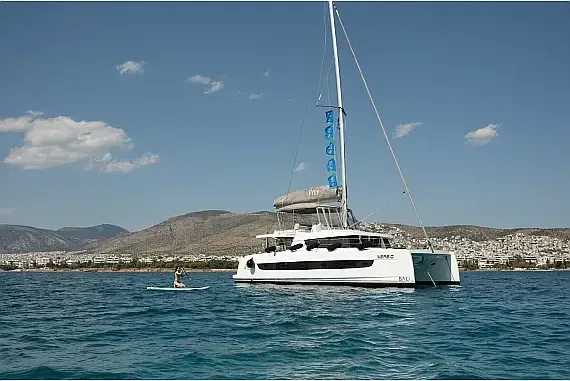 Bali 4.8 in Mykonos / Tourlos Marina - image 1