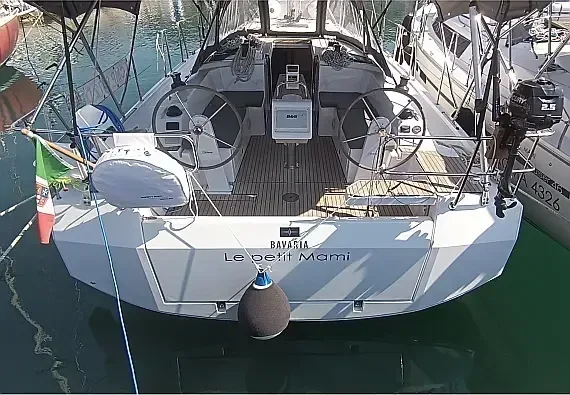 Bavaria C38 in Tropea / Porto di Tropea - image 1