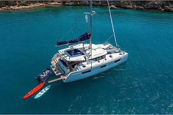 Lagoon 46 in Porto Heli - image 1
