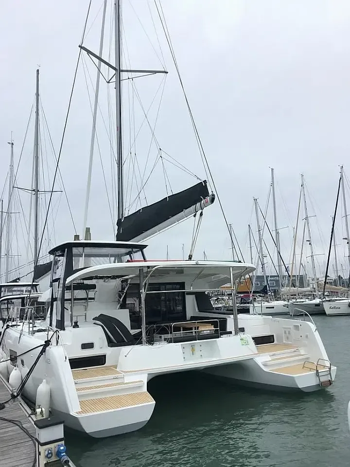 Lagoon 42 in Martinique / Le Marin - image 1