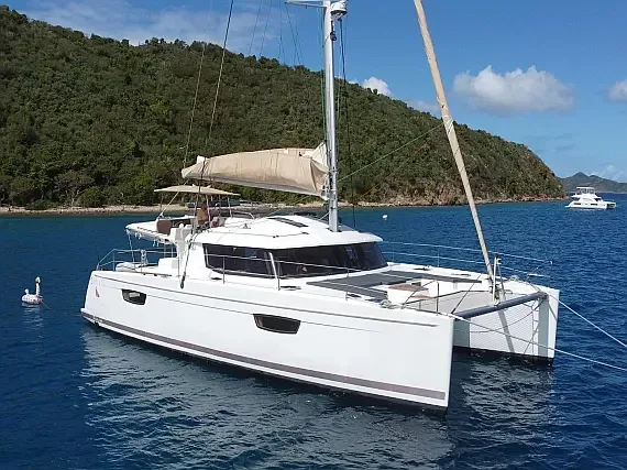 Saba 50 in Raiatea / Marina de Uturoa - image 1