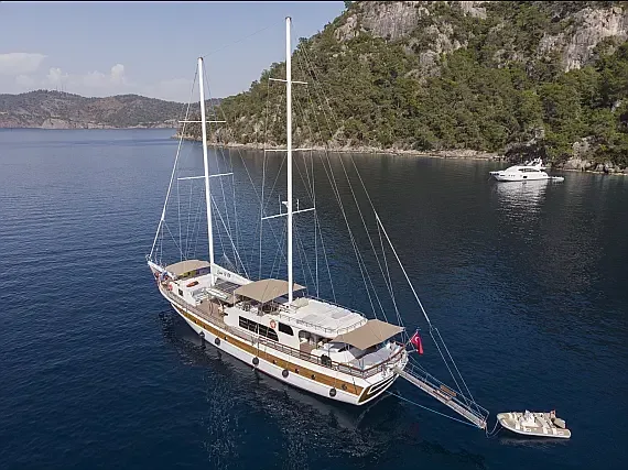 Gulet in Marmaris Yat Limani - image 1