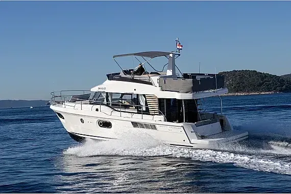 Swift Trawler 41 in Split / ACI Marina Split - image 1