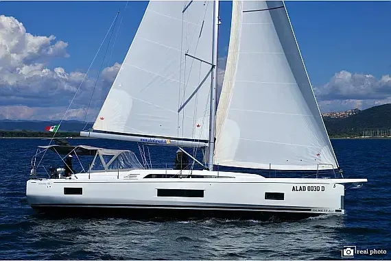 Oceanis 46.1 in Puntone / Marina di Scarlino - image 1