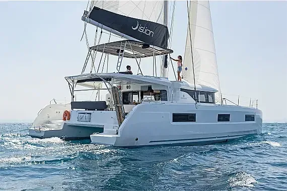 Lagoon 46 in Athens / Alimos Marina - image 1