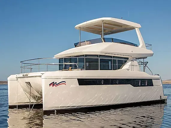 Leopard 40 PC in St. Lucia / Castries / Rodney Bay Marina - image 1