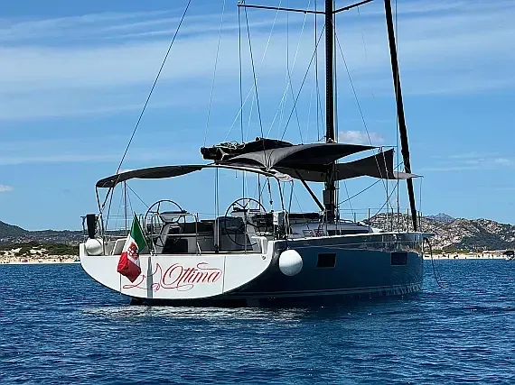 First 53 in Sardinia / Olbia / Marina di Olbia - image 1