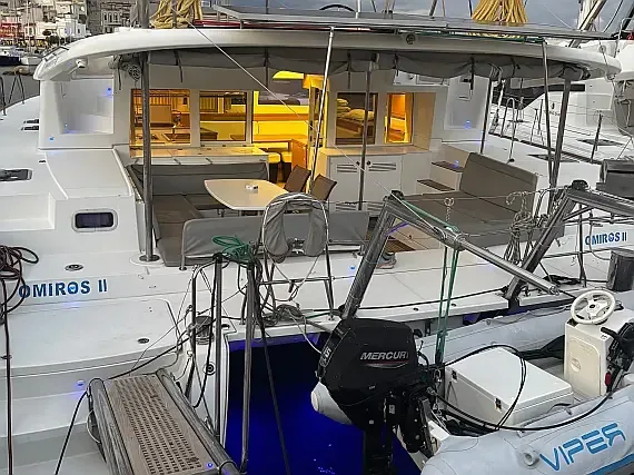 Lagoon 450 Fly in Athens / Alimos Marina - image 1