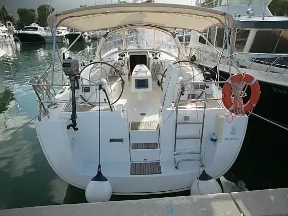 Oceanis 43 in Piombino / Salivoli - image 1