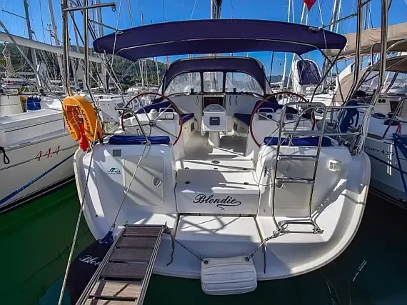 Cyclades 43.4 in Marmaris Yacht Marina - image 1