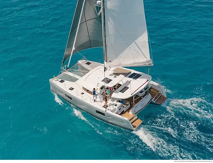 Lagoon 42 in Eden Island Marina - image 1